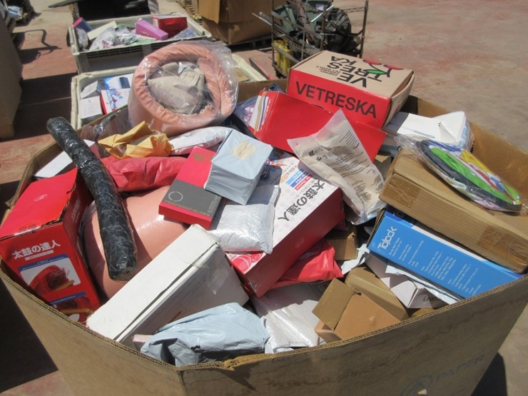 lot-of-misc-items,-image-5