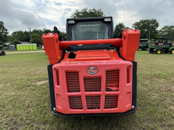 kubota-svl75-2-image-8