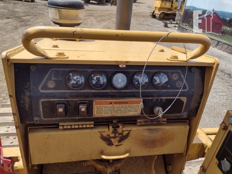 1999-caterpillar-d4c-xl-iii-image-8