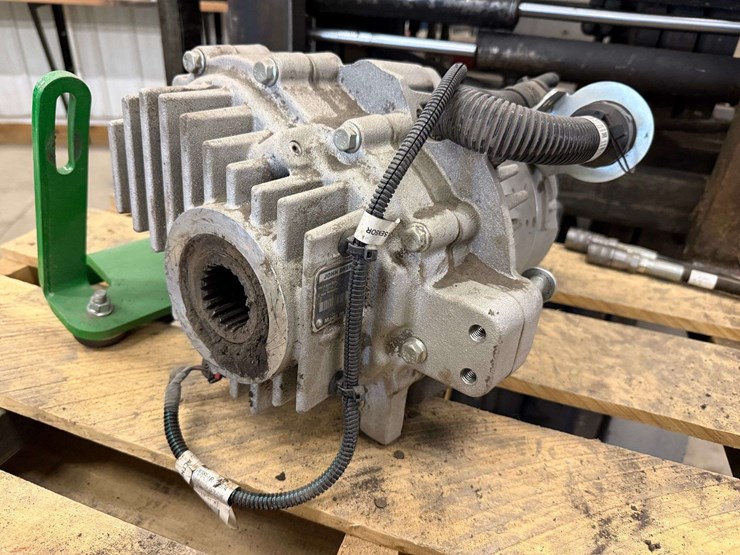 2014-john-deere-1770nt-image-64