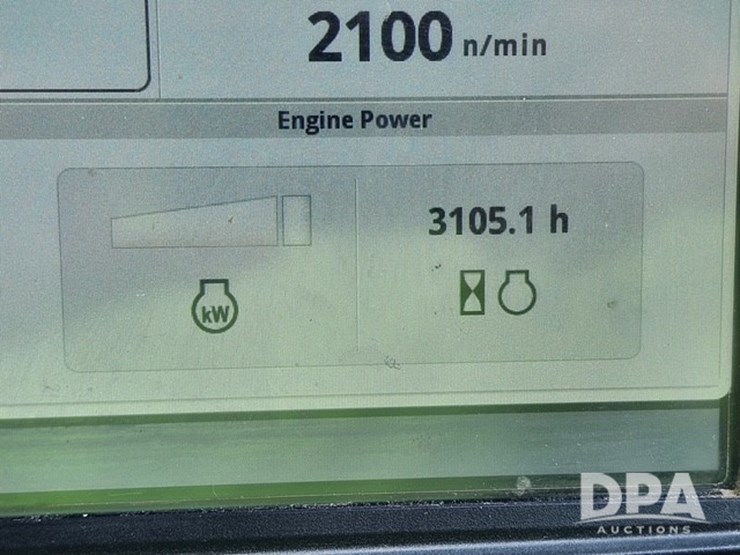 2018-john-deere-f4365-image-11