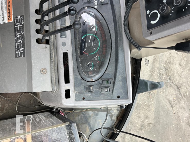 case-570m-xt-image-44