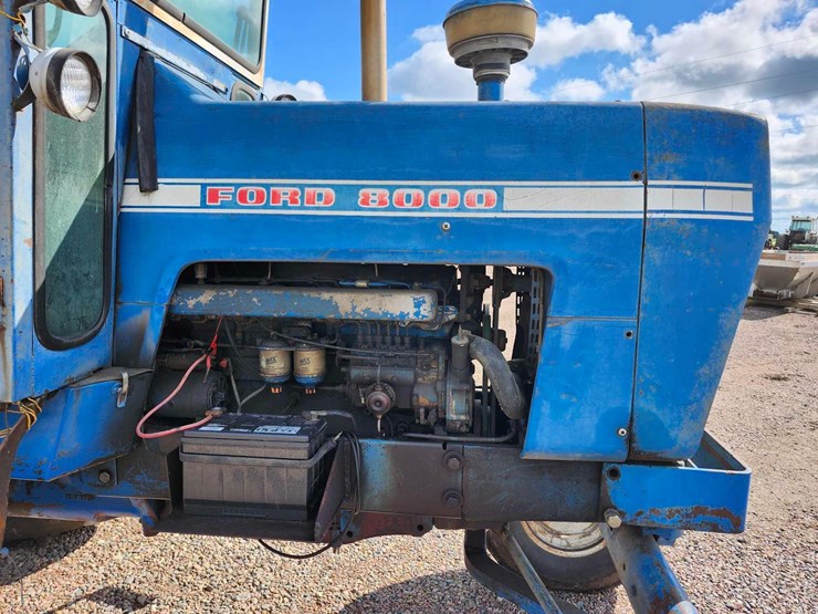 ford-8000-image-5