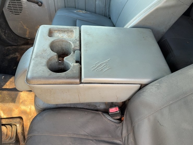 2013-ford-f350-image-24