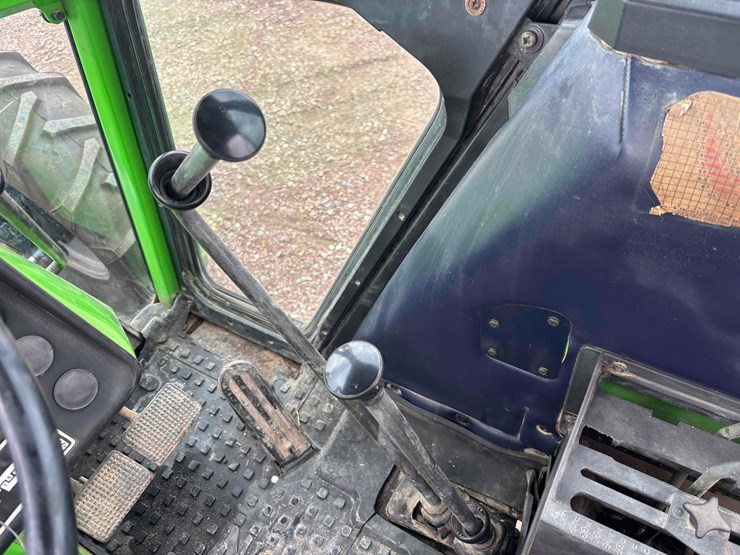 deutz-dx120-image-32