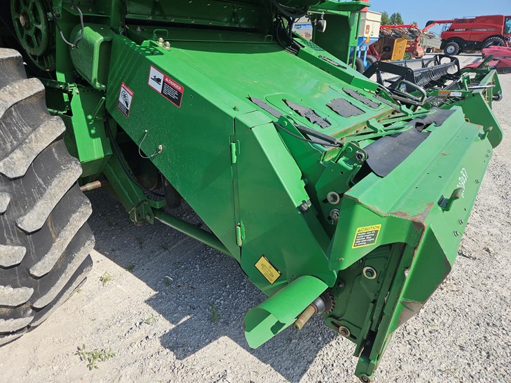 2004-john-deere-9560-image-25