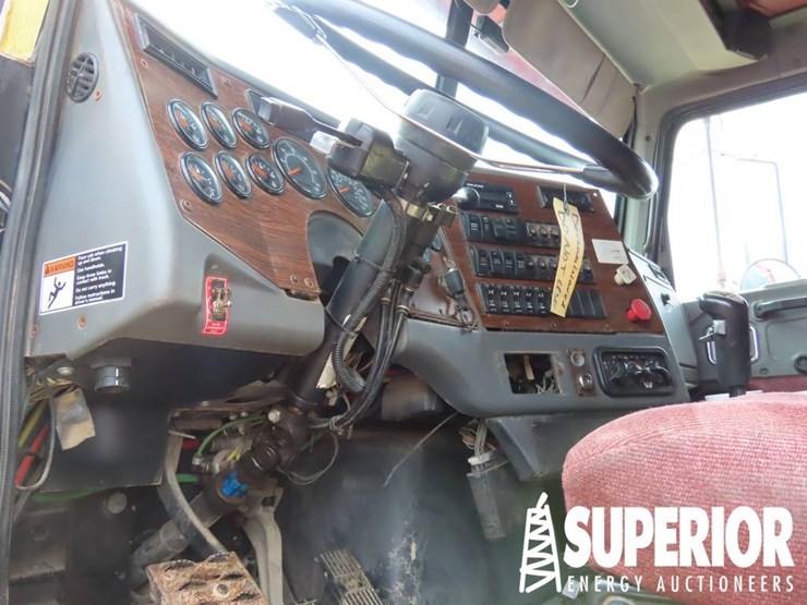 2012-western-star-4900-image-7