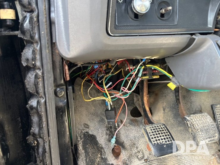 1993-ford-f600-image-65