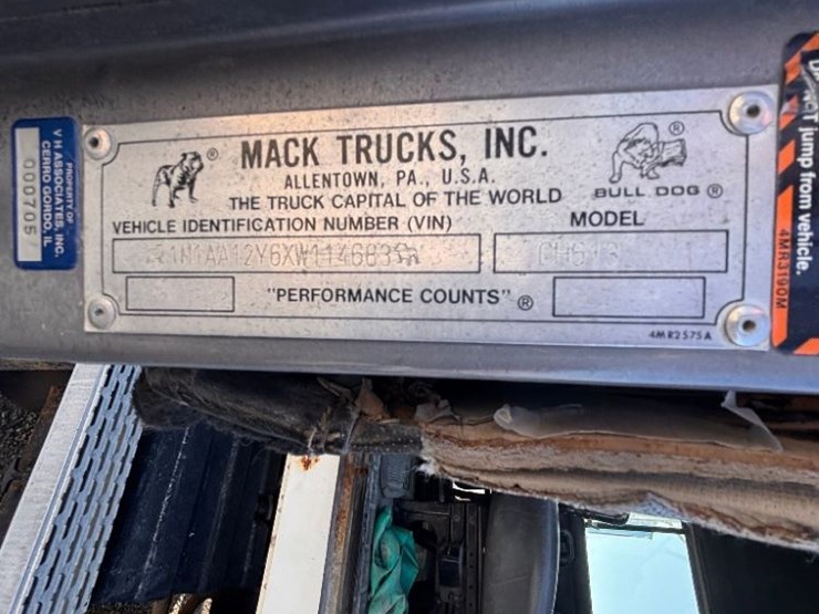 1999-mack-ch613-image-80