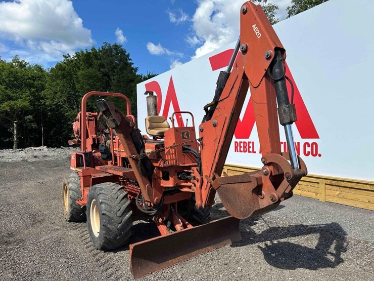2001-ditch-witch-8020-image-8
