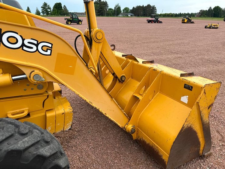 2006-deere-310sg-image-41