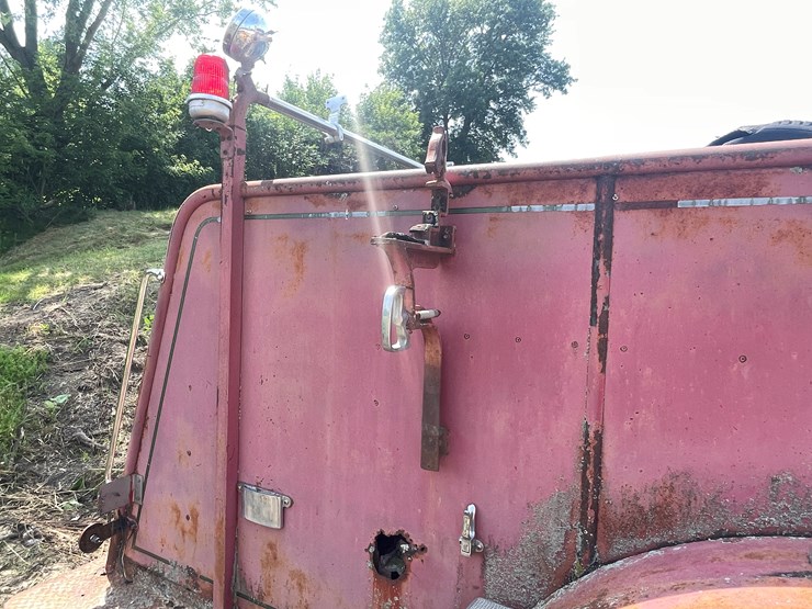 ford-600-image-34