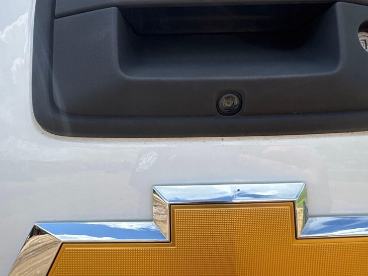 2018-chevrolet-silverado-image-14