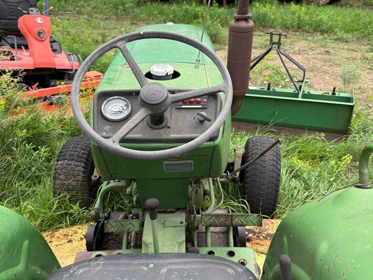 john-deere-850-image-4