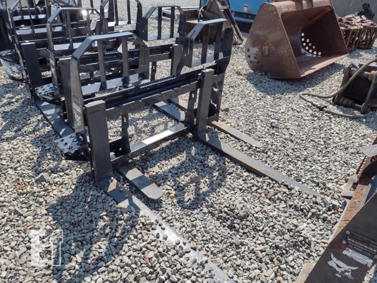 bobcat-forks-image-2