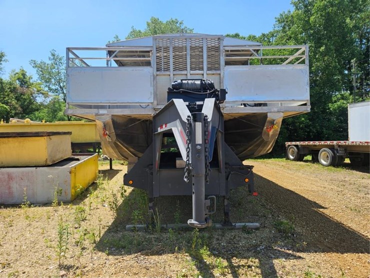 #2544-•-clark-boats-inc-50'-pontoon-boat-image-7