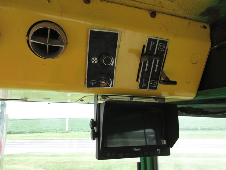 john-deere-4520-image-18