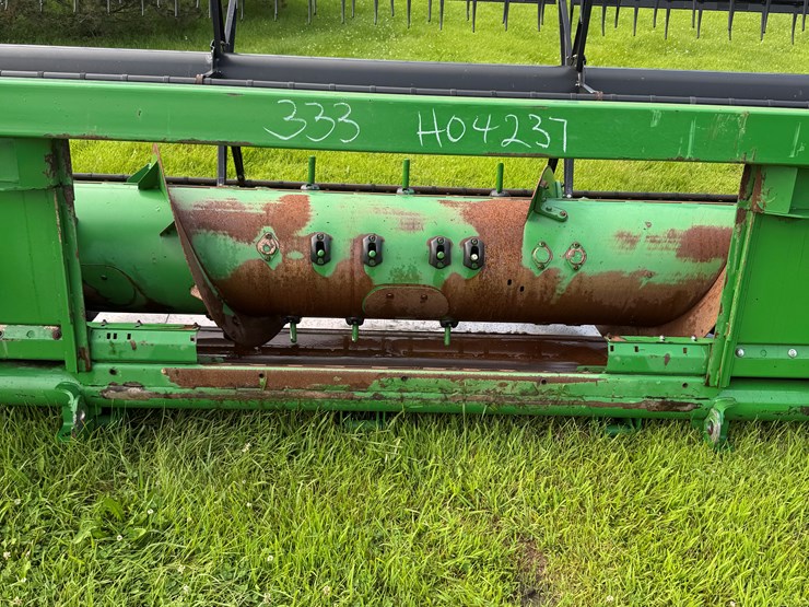 2011-john-deere-635f-image-14
