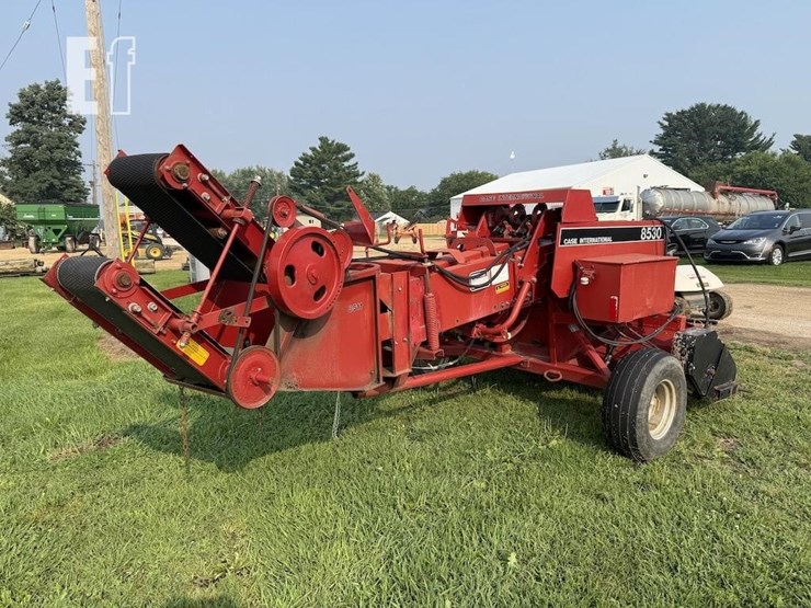 case-ih-8530-image-3