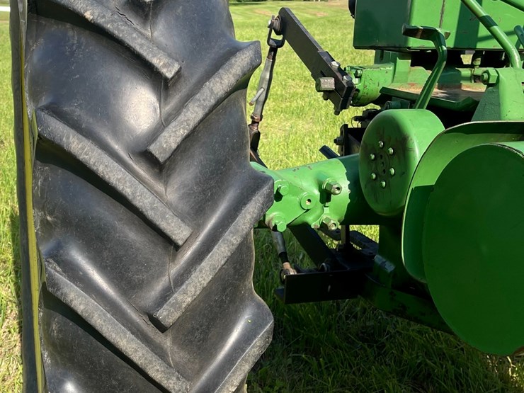 john-deere-a-image-2