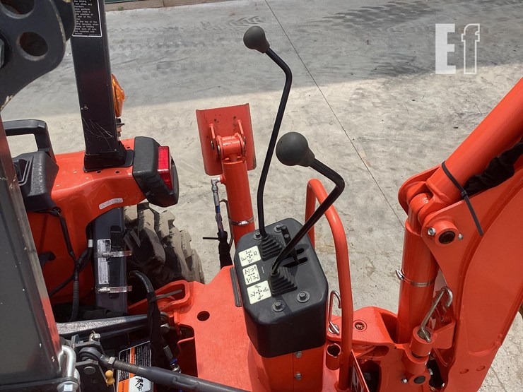 2020-kubota-b2301hsd-image-12