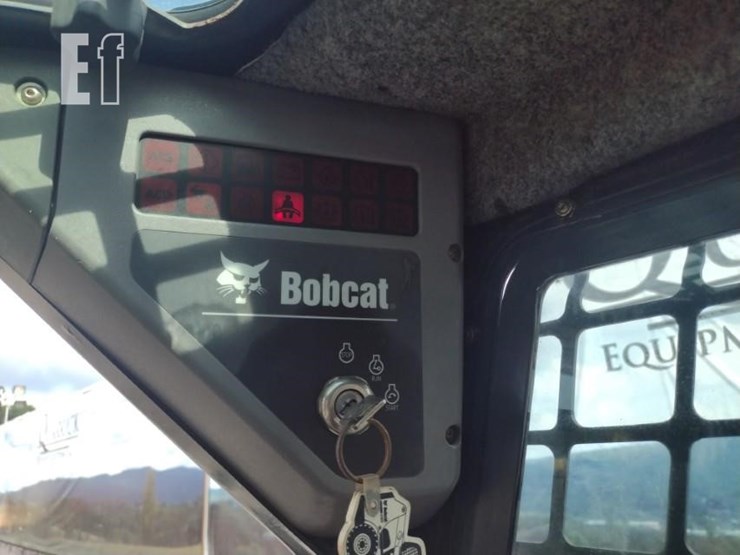 2005-bobcat-s300-image-8