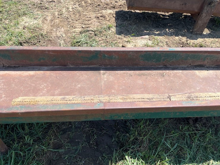 20ft-steel-feed-bunk-image-6