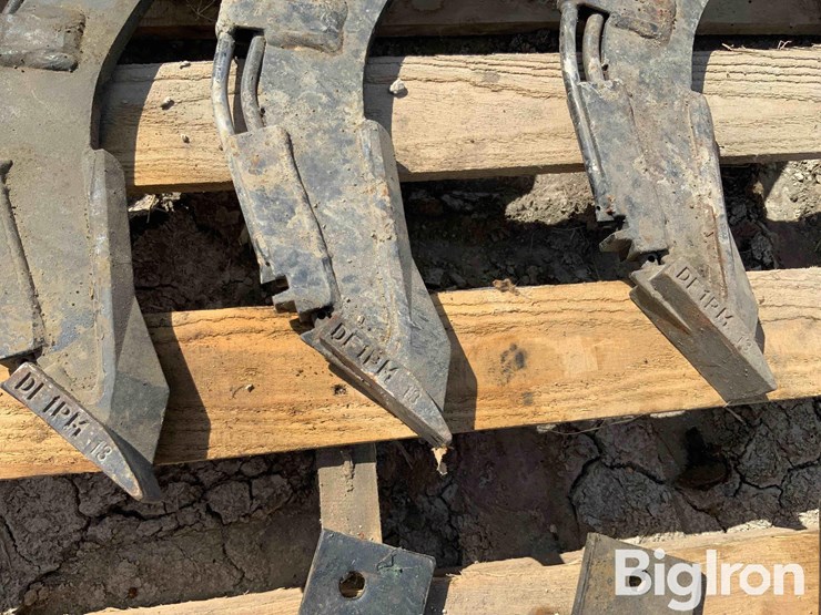 fertilizer-application-chisels-image-12