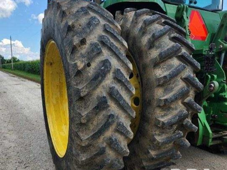 2000-john-deere-8310-image-10
