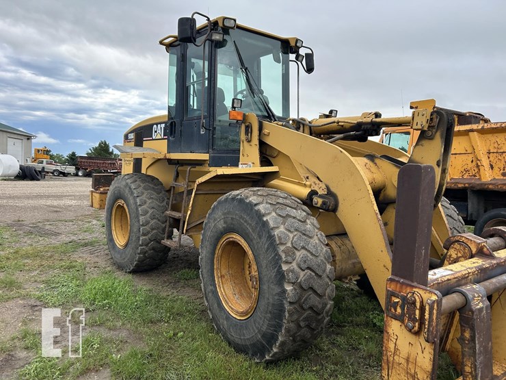 caterpillar-938g-image-2