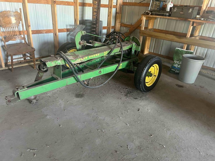 john-deere-37-image-1