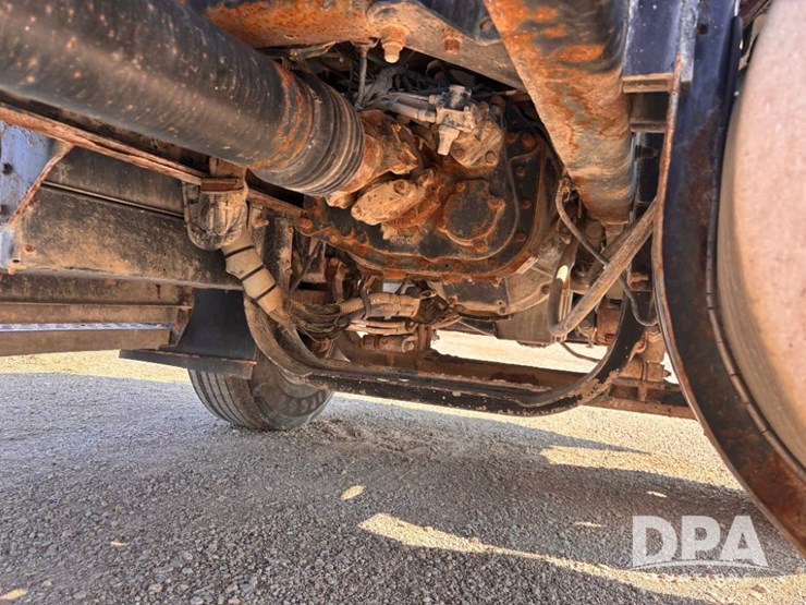 2000-kenworth-t800-image-44