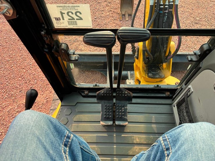 2020-caterpillar-303-image-55