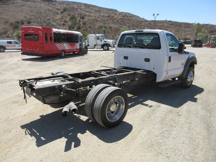 2015-ford-f550-sd-image-3