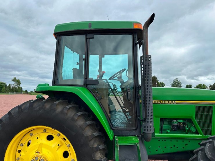 1996-john-deere-7400-image-23