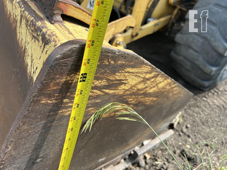 2006-deere-210le-image-13