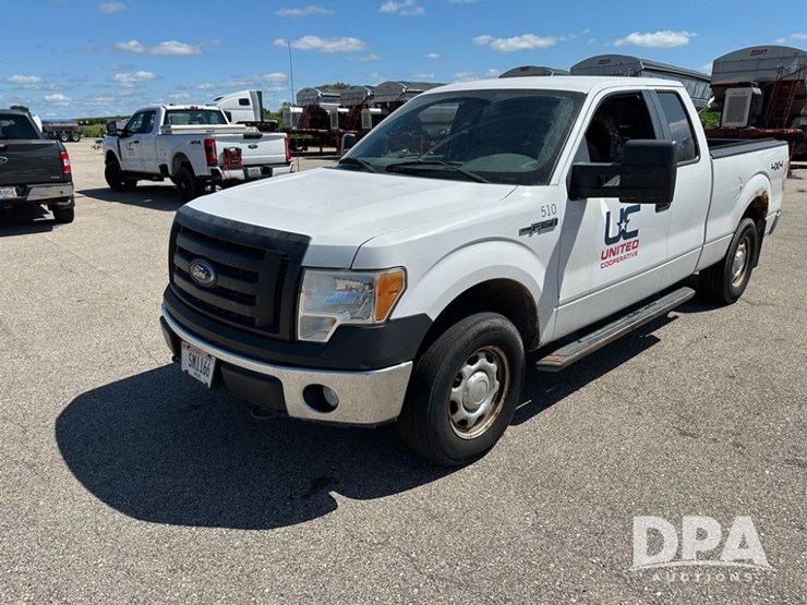 2011-ford-f150-xl-image-1