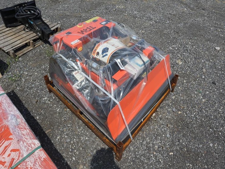 tpm-rm900s-24v-mower-image-1