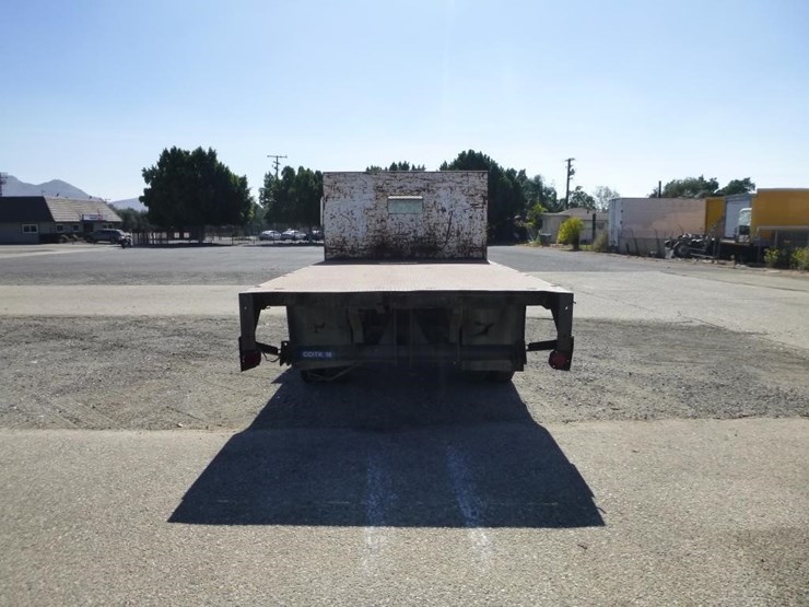 1986-gmc-c6-flatbed-truck-image-7