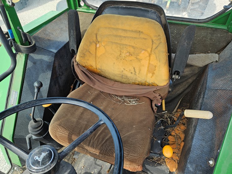 2002-john-deere-5510-image-12
