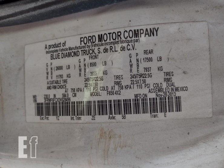 2013-ford-f650-xlt-image-4