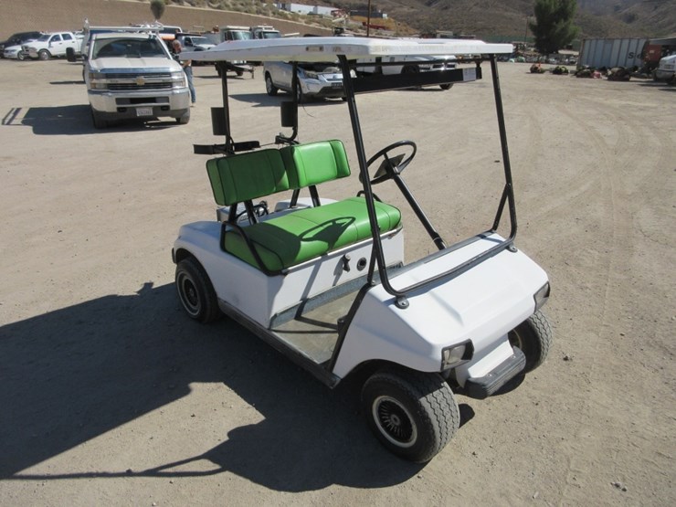 club-car-golf-cart,-image-4
