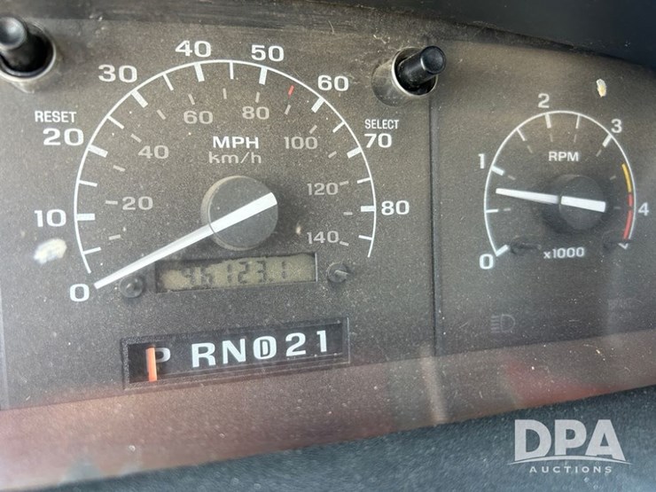 1993-ford-f350-image-33