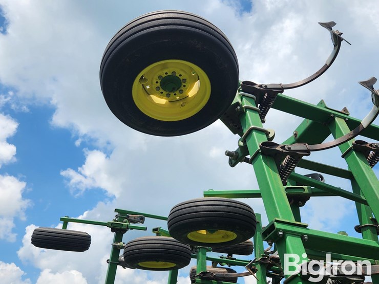 2005-john-deere-41-image-15