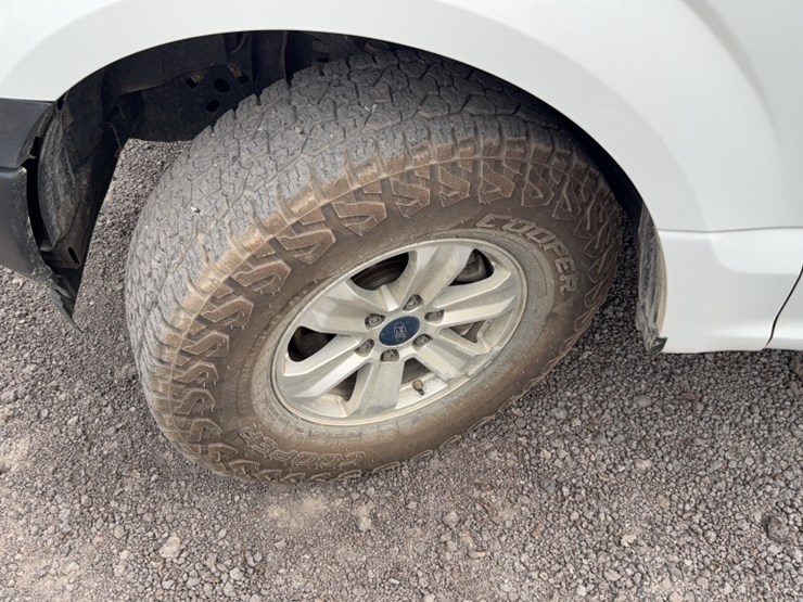2019-ford-f150-image-14