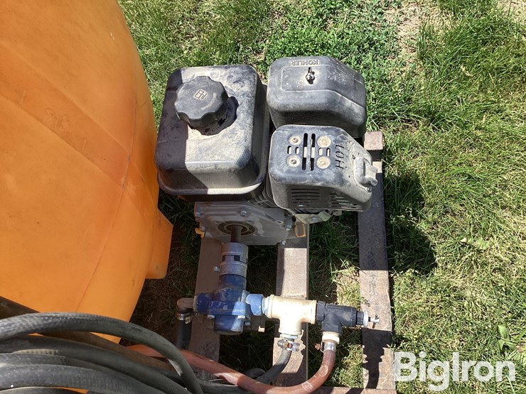110-gal-poly-tank-w/-pump-image-17