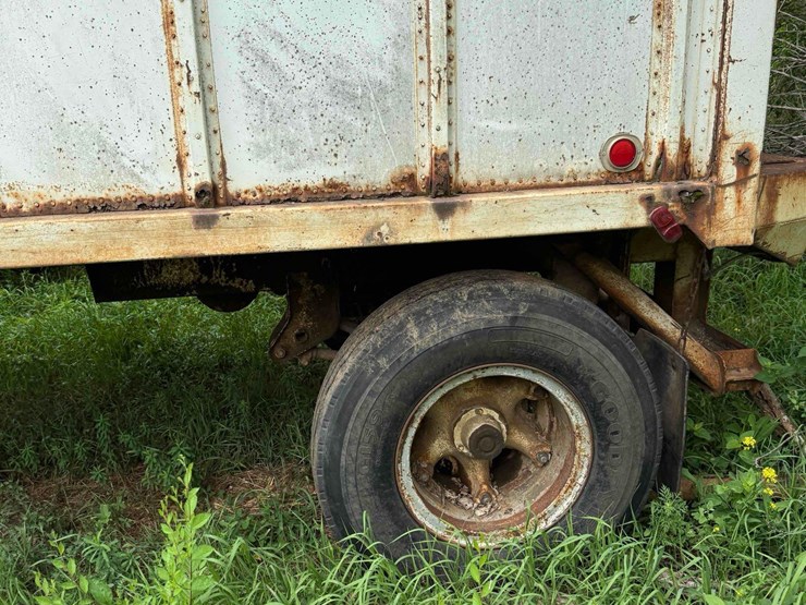 8ft-x-22ft-generator-trailer-image-43