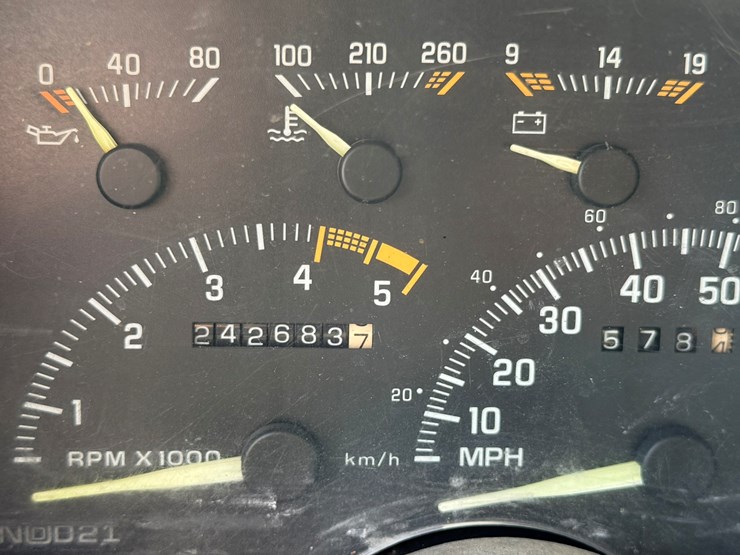 1994-chevrolet-1500-image-26