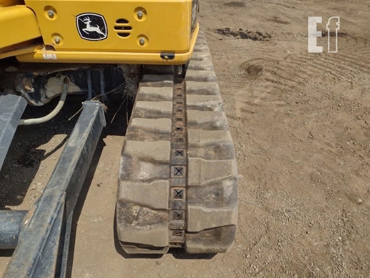 2022-deere-50g-image-35