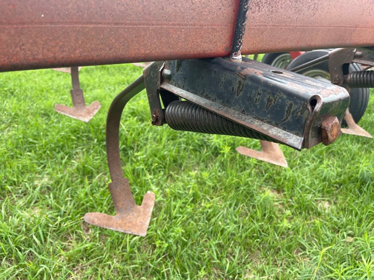 case-ih-4700-image-12